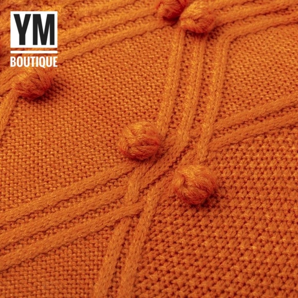 🔥1 Left🔥Oversized pompom sweater - Picture 2 of 6